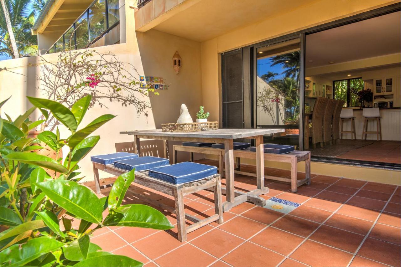 Number 2 On The Beach | Beautiful Beachfront Villa Port Douglas Extérieur photo